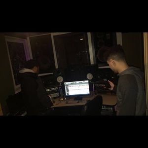 Meet your Posher, Aj