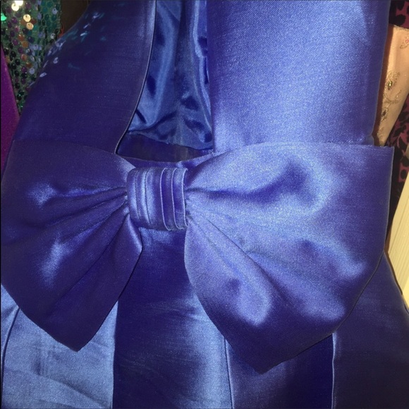 Formal/Semi Formal Dress - Picture 2 of 6