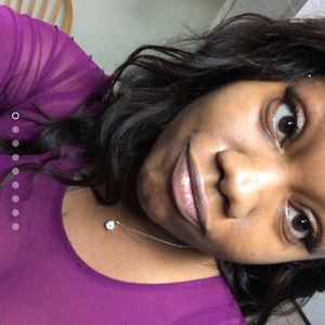 Meet your Posher, Markitta