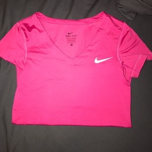 Nike top