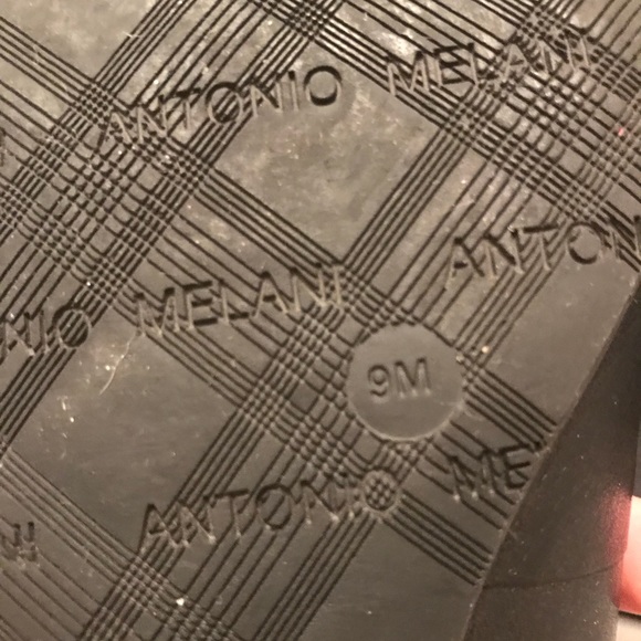 Antonio Melani Black Open Toe Flats - Picture 4 of 5