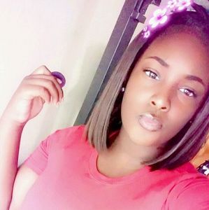 Meet your Posher, Charnice