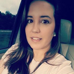 Meet your Posher, Claire