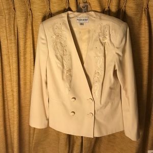 Cream Colored Flower Blazer