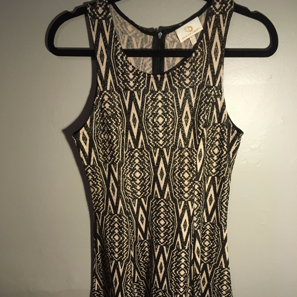 Gold and Black Dress. Sublet shimmer.