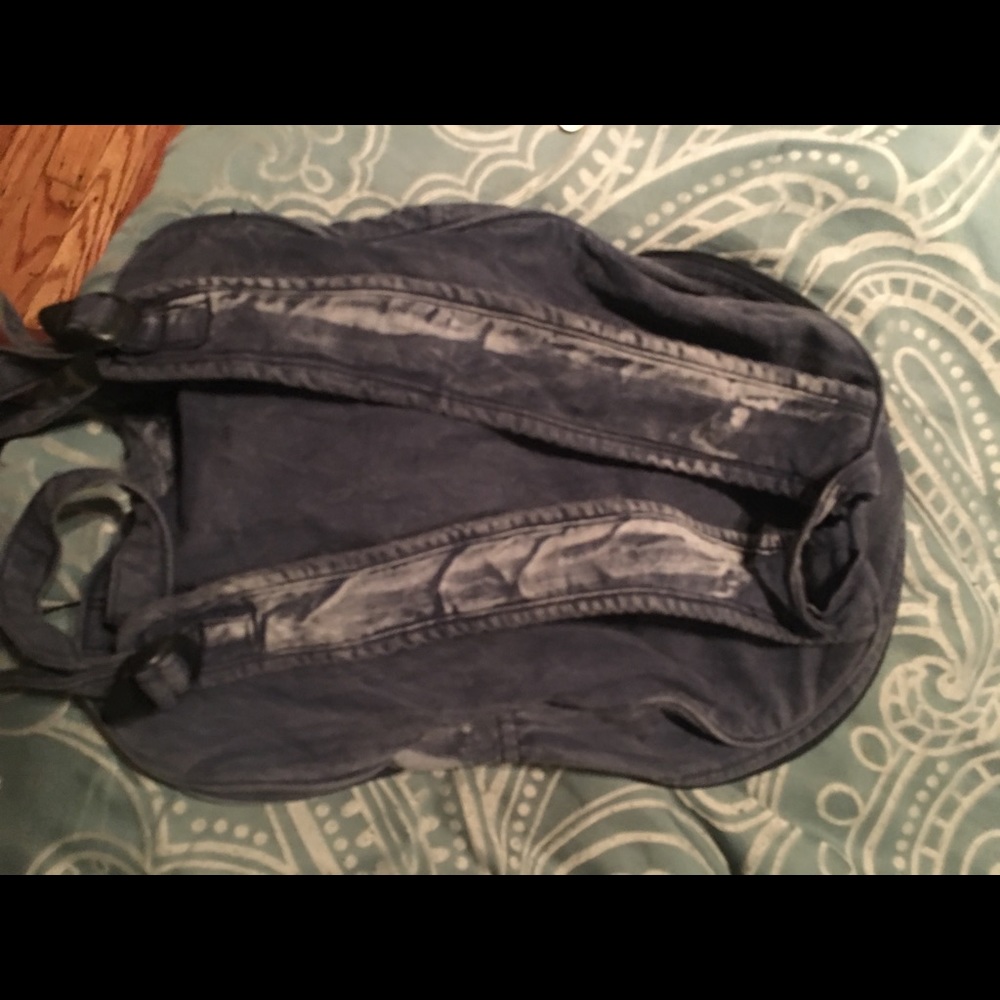 Jean BackPack - Picture 2 of 2