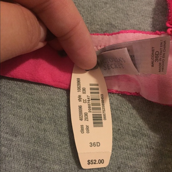 NWT Victoria’s Secret Very Sexy Balconet Push-up - Picture 4 of 5