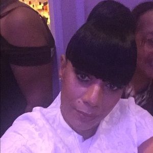 Meet your Posher, Nicole