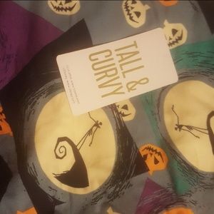 Lularoe tc villian nightmare before Christmas leg