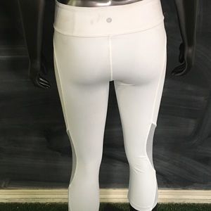 Lululemon Athletica white crop pant
