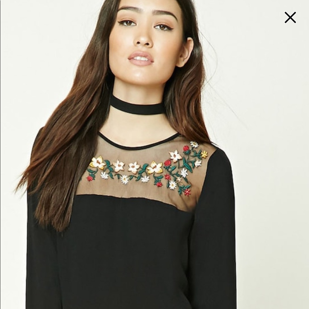 Black floral top