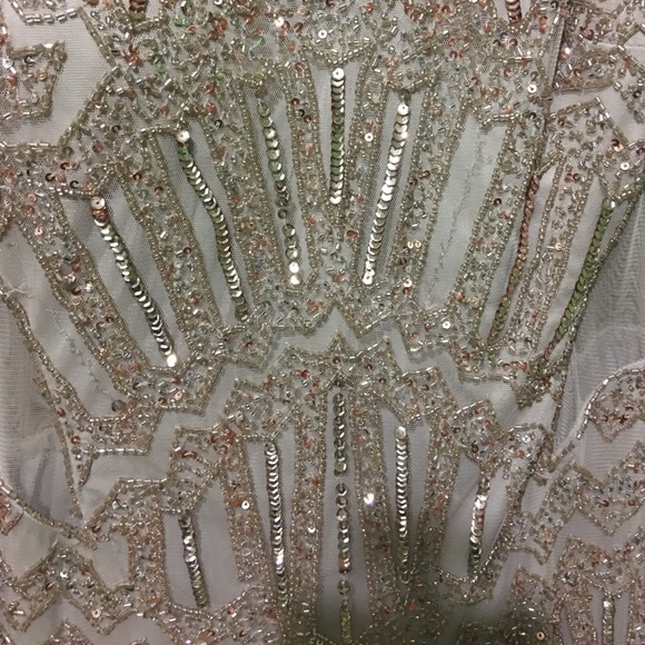 ADRIANNA PAPELL BEADED DRESS Sz 6 like new - Picture 3 of 6