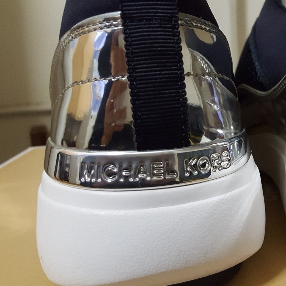Michael lots pull-on sneakers