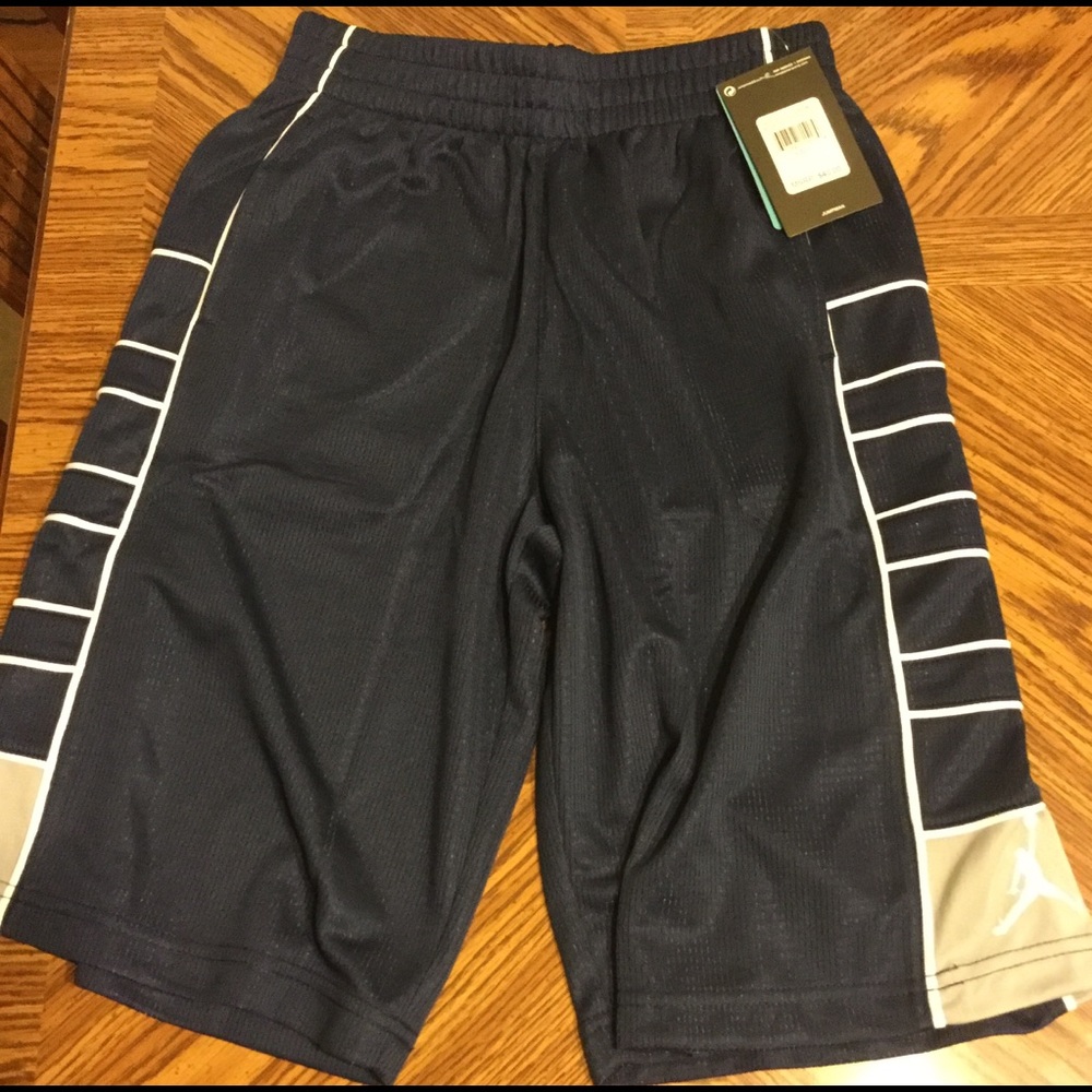 Boys Youth Large Nike Air Jordan Basketball Shorts