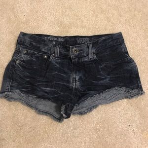 Size 3 Vans shorts