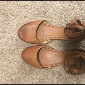 FRYE ankle strap flats (8.5)