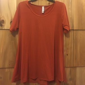 LulaRoe perfect tee size small