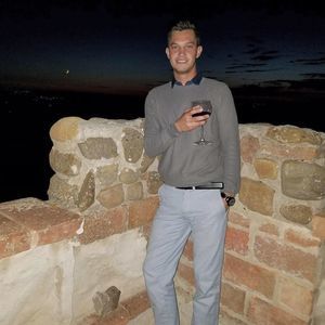 Meet your Posher, Justin