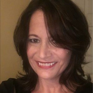Meet your Posher, Renee