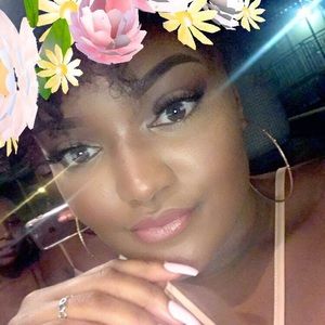 Meet your Posher, Zaria