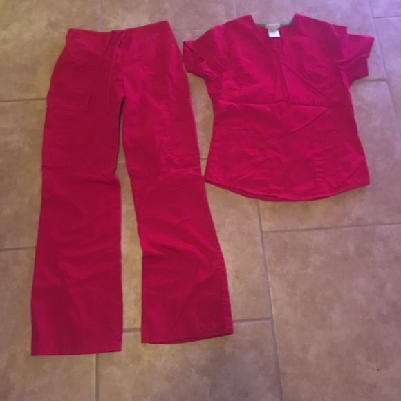 Red starscrubs‼️SOLD‼️ - Picture 1 of 2