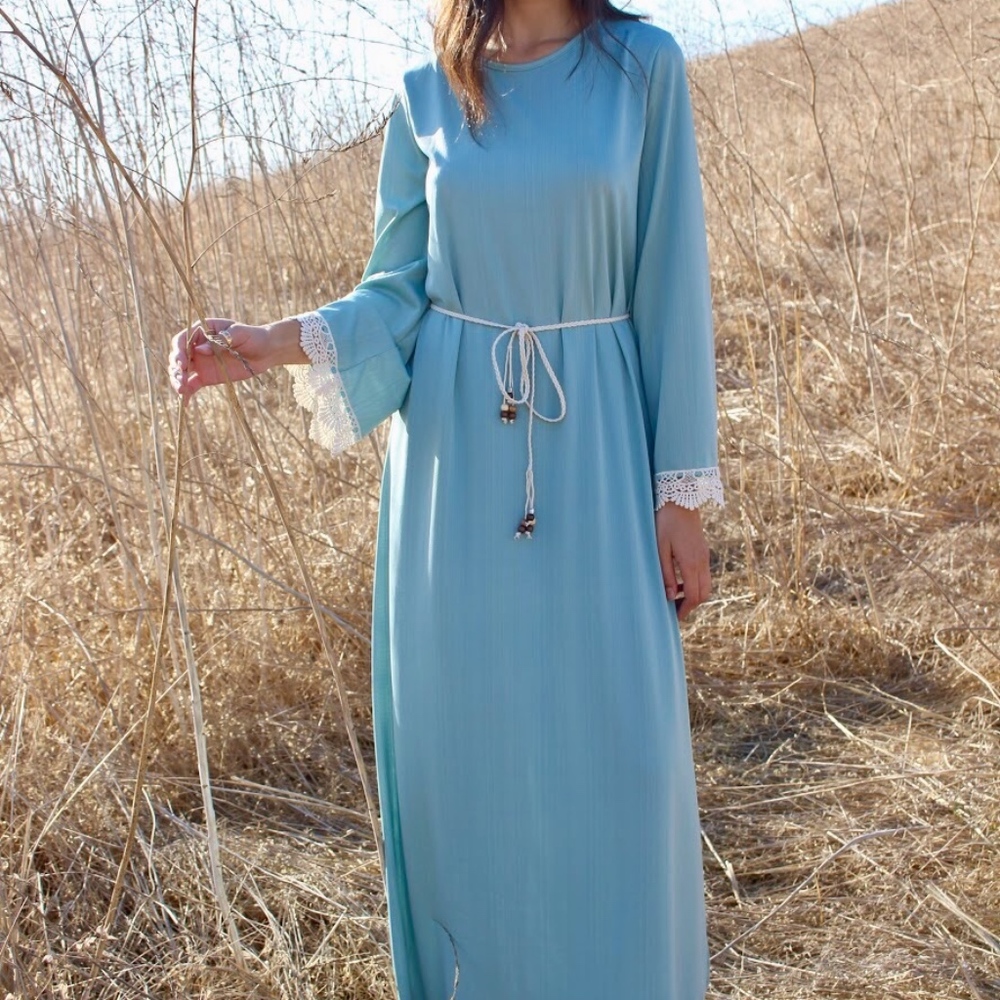 Maxi Long SLeeve W/ Crochet Waist Belt Dress
