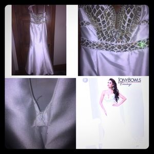 Tony Bowls White Prom/Pageant dress