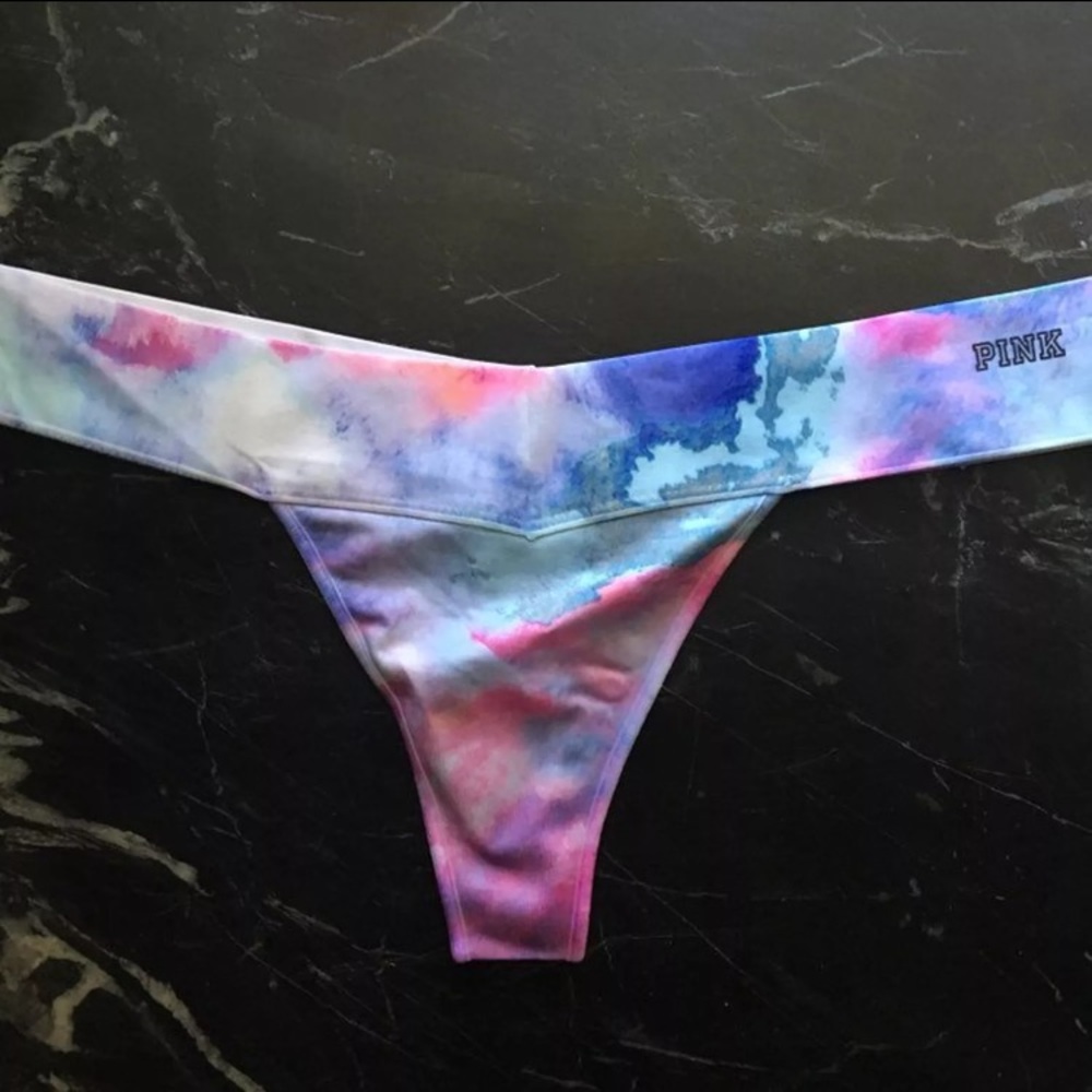 NWT PINK Watercolor Pastel Thong M Rare