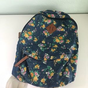 STEVE MADDEN BACKPACK