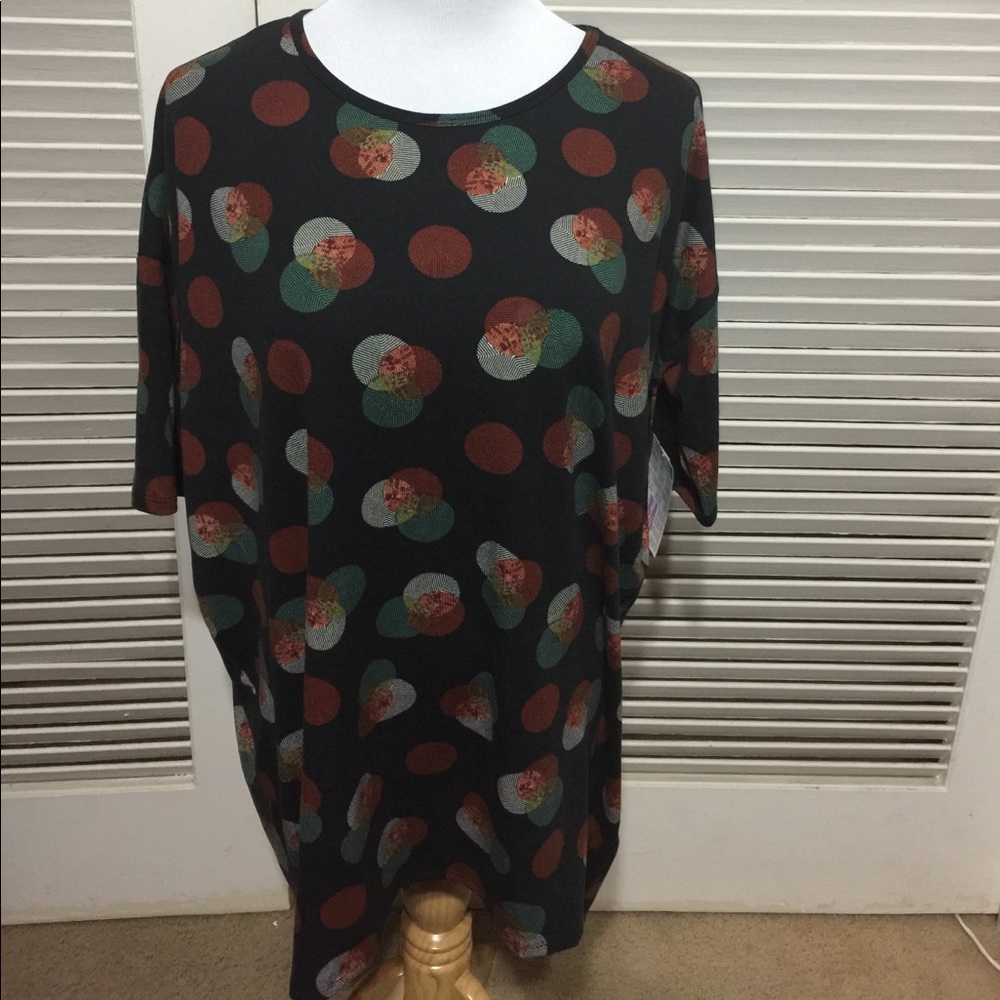 Lularoe NWT Medium Irma