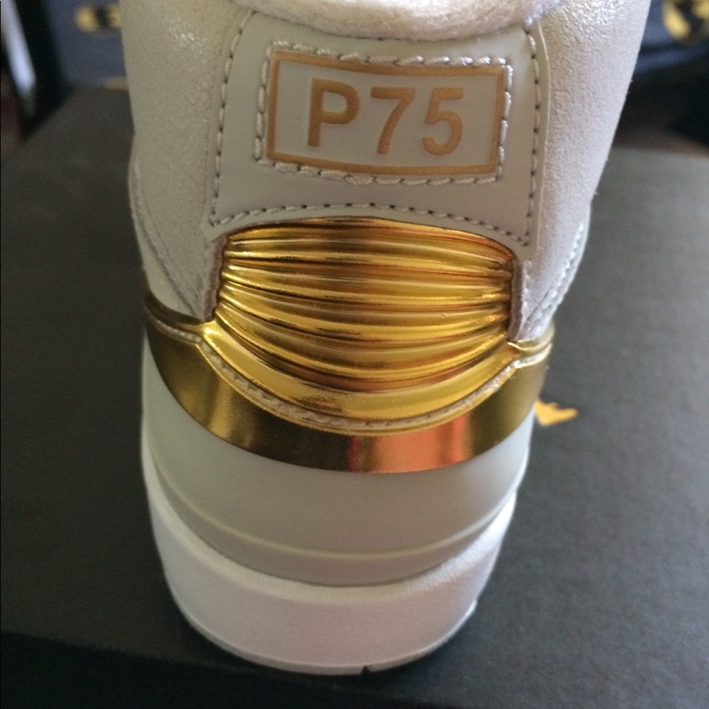 Jordan Q54 - Picture 2 of 6