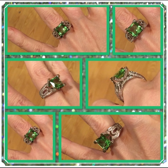 RESTOCK NEW SZS🆕 925 Peridot & White Topaz Ring - Picture 2 of 5