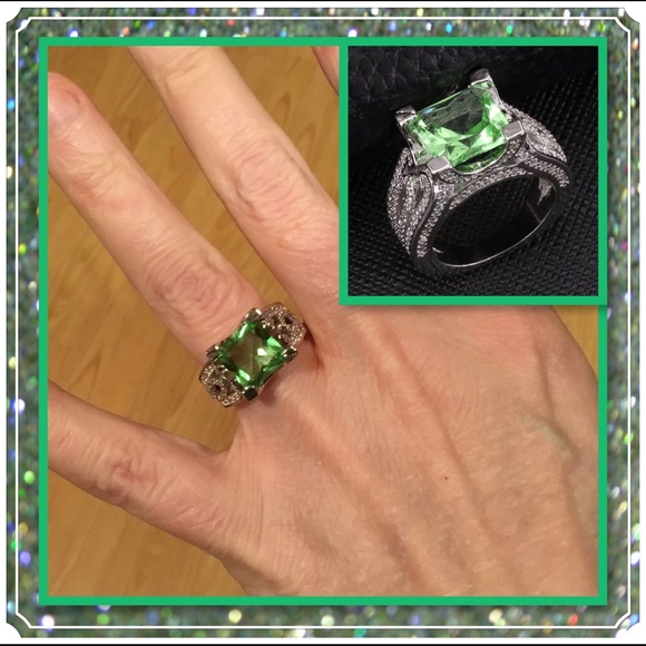 RESTOCK NEW SZS🆕 925 Peridot & White Topaz Ring - Picture 5 of 5
