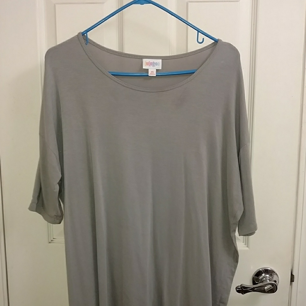 LuLaRoe XS gray Irma