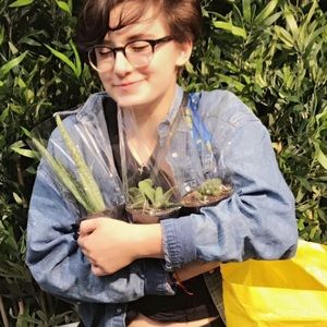 Meet your Posher, Emily