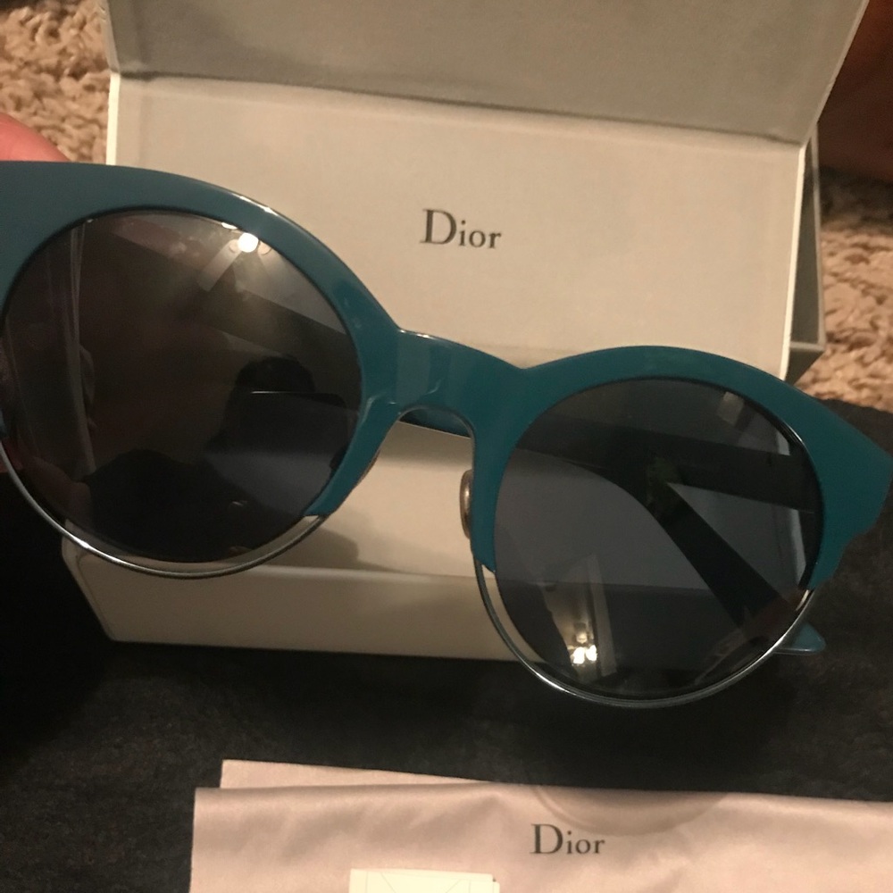 Dior Sunnies