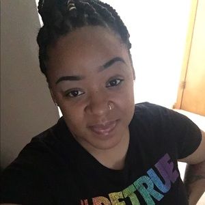 Meet your Posher, Patrice