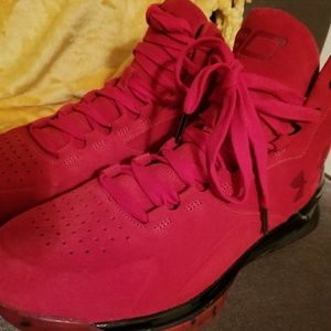 HOT BUY!! RED SUEDE STEPH CURRY 1s
