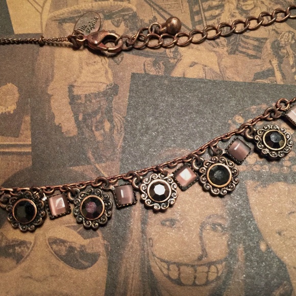 Lavender and Purple Floret Necklace - Picture 6 of 6