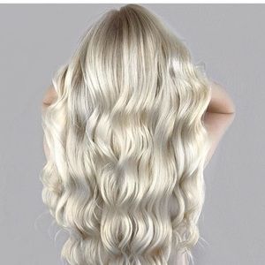 Meet your Posher, Stephani