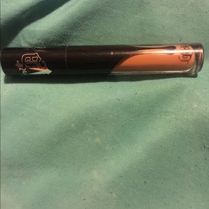 Kat Von D Lock It Concealer - Deep 37 Warm