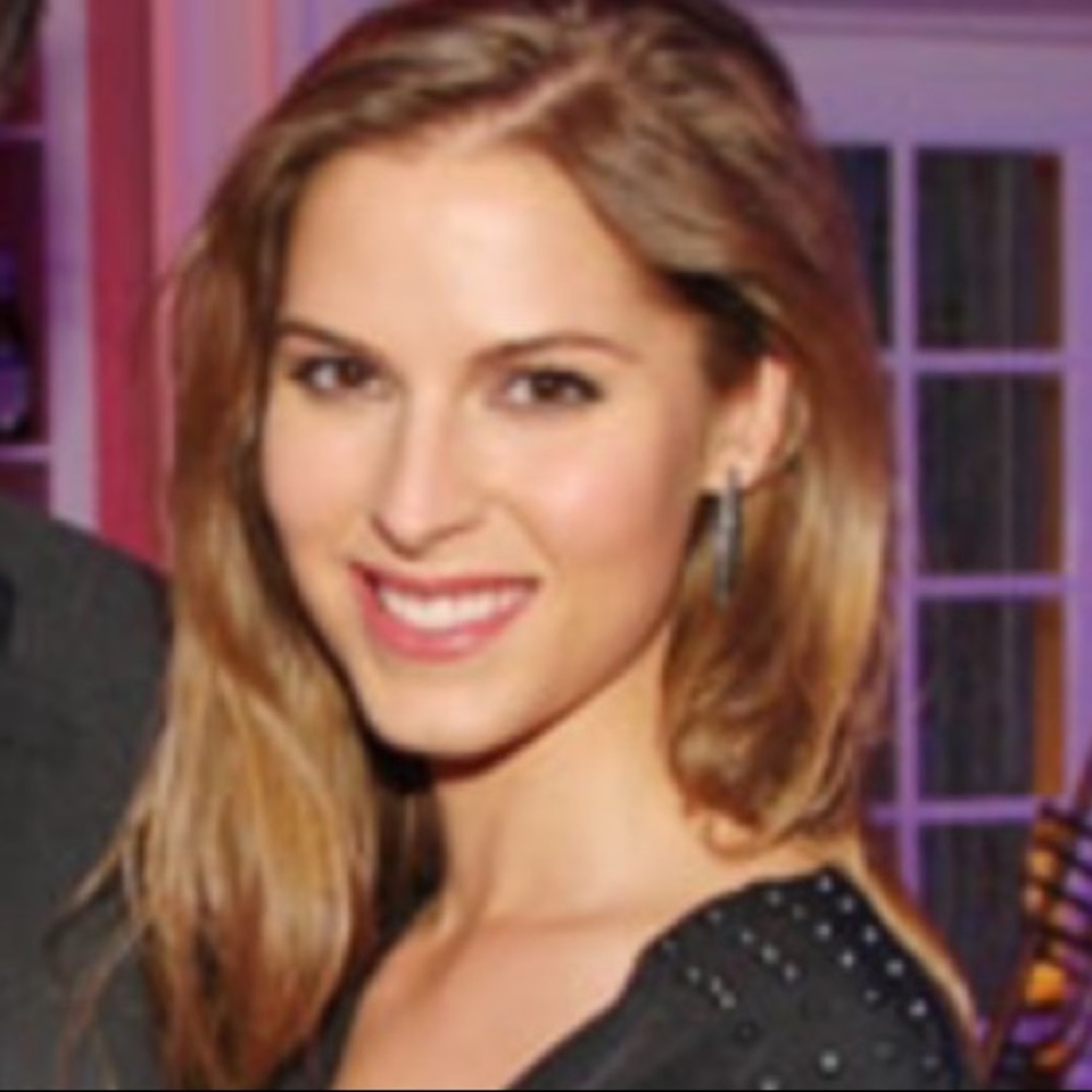 Meet your Posher, Tiffany