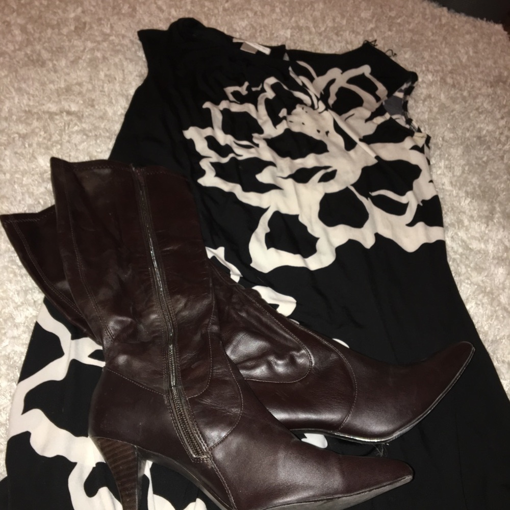 Heeled brown boot - Picture 4 of 4