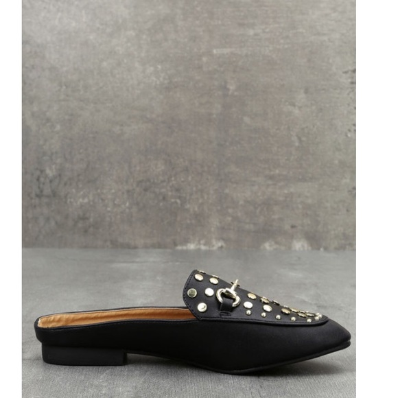 1 LEFT!!!! NWT. Black studded mule loafer - Picture 3 of 7