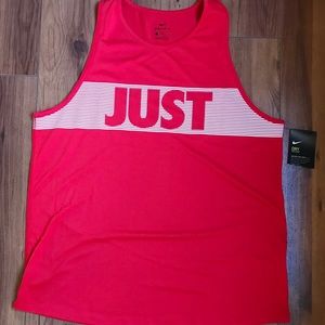 NIKE WOMENS TANK SIZE LARGE