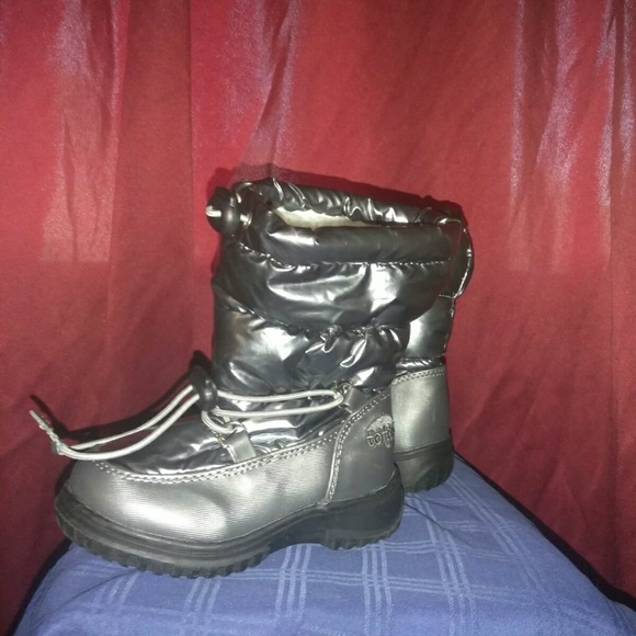 Other - Kids boots.🎈🎈