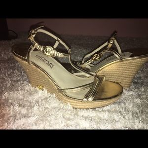Micheal Kors wedges