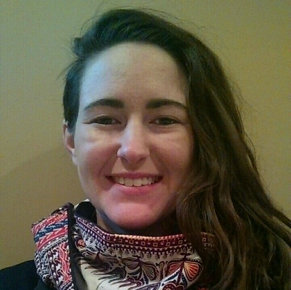Meet your Posher, Leah - Picture 1 of 1