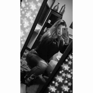 Meet your Posher, Bella