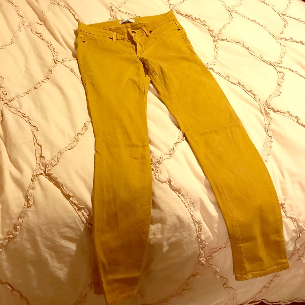 Rich & skinny yellow jeans size 27